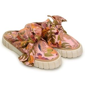 FARM Rio Summer Dream Mule Sneakers 8.5